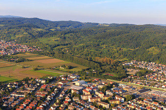 City view on the edge of the Odenwald from the west in Hemsbach in the state Baden-Wuerttemberg, Germany from above
