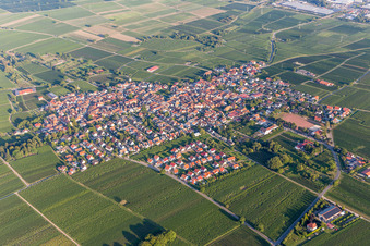 Village view in the district Nussdorf in Landau in der Pfalz in the state Rhineland-Palatinate, Germany