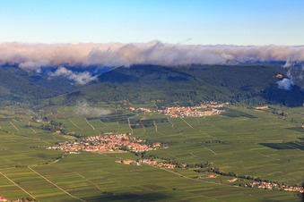 Village view amidst vineyards from the southeast in Hainfeld in the state Rhineland-Palatinate, Germany