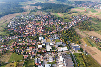 From the south in the district Göbrichen in Neulingen in the state Baden-Wuerttemberg, Germany