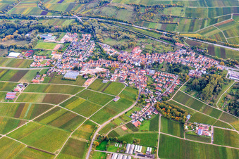 Aerial view of View of the Queichtal valley on this side of the B10 from the northwest in Siebeldingen in the state Rhineland-Palatinate, Germany