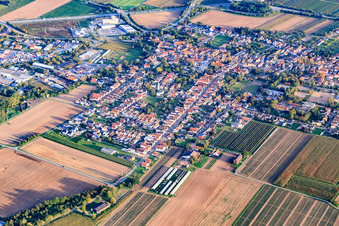 View of the town on the B9 from the north in Schwegenheim in the state Rhineland-Palatinate, Germany