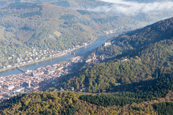 Old town, Old Bridge over the Neckar, Castle in the district Kernaltstadt in Heidelberg in the state Baden-Wuerttemberg, Germany