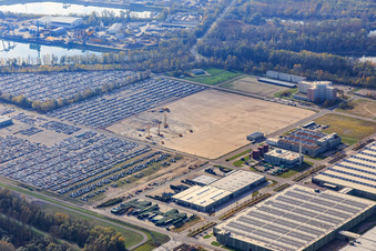 Aerial view of Insel Grün with MOSOLF Logistics & Services GmbH and Mercedes-Benz Global Logistics Center in Germersheim in the state Rhineland-Palatinate, Germany