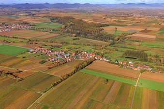 Village view from the south in Hergersweiler in the state Rhineland-Palatinate, Germany