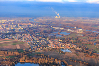 View of the town in winter from the southwest in the district Sondernheim in Germersheim in the state Rhineland-Palatinate, Germany