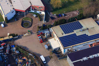 Buschurweg with Zeich Metallbau GmbH, ArcoSYS Computervertriebs GmbH and Frey Metalltechnik, owner: Dipl.-Ing. Matthias Frey eK in the district Minderslachen in Kandel in the state Rhineland-Palatinate, Germany from above