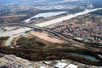 Maximiliancenter retail park in Wörth-Maximiliansau, building site in the district Maximiliansau in Wörth am Rhein in the state Rhineland-Palatinate, Germany