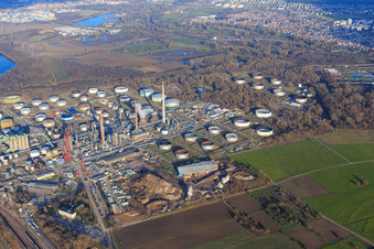 BEB Bioenergie Baden GmbH and Peter Gross Umwelt GmbH & Co. KG in front of the MIRO oil refinery in the district Knielingen in Karlsruhe in the state Baden-Wuerttemberg, Germany
