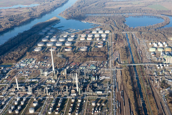 Oblique view of MIRO oil refinery in the district Knielingen in Karlsruhe in the state Baden-Wuerttemberg, Germany