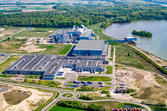 Oblique view of Oberwald industrial area: Palm paper mill in Wörth am Rhein in the state Rhineland-Palatinate, Germany