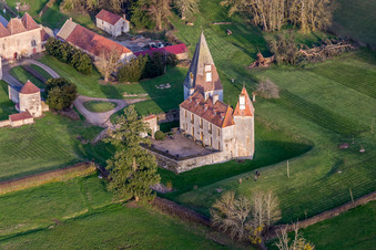 Castle of Chateau de Morlet in Morlet in Bourgogne-Franche-Comte, France