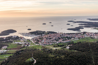 Oblique view of Vrsar in the state Gespanschaft Istrien, Croatia