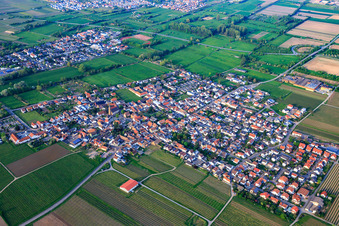 Aerial view of View of the town from the southwest in Ruppertsberg in the state Rhineland-Palatinate, Germany