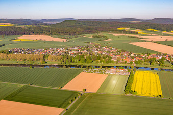 Place beyond the Weser from the east in the district Grohnde in Emmerthal in the state Lower Saxony, Germany
