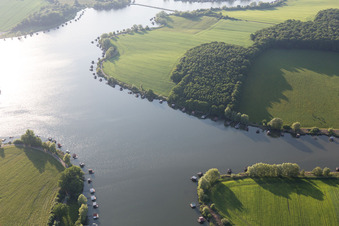 Oblique view of Puttelange-aux-Laxs, étange biscornu in Grundviller in the state Moselle, France