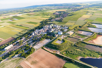 Oblique view of Sewage works Basin for waste water treatment of sugar factory Suedzucker AG in Obrigheim (Pfalz) in the state Rhineland-Palatinate, Germany