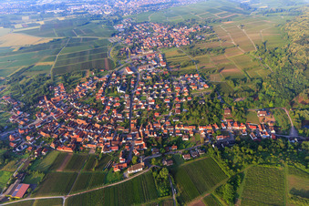 Aerial photograpy of Wine-growing village from the north in the district Rechtenbach in Schweigen-Rechtenbach in the state Rhineland-Palatinate, Germany