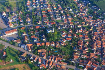 Wine-growing village from the east in the district Rechtenbach in Schweigen-Rechtenbach in the state Rhineland-Palatinate, Germany