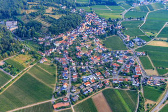 Overview of the town from the south in Gleisweiler in the state Rhineland-Palatinate, Germany
