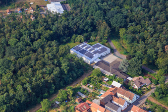 Erwin Paulat Plastics and Metal Goods GmbH in Hatzenbühl in the state Rhineland-Palatinate, Germany