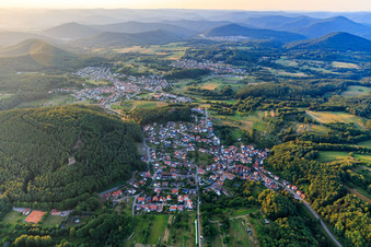 Village view in the Palatinate Forest from the south in the district Stein in Gossersweiler-Stein in the state Rhineland-Palatinate, Germany