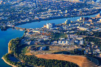 Industrial estate on Friesenheim Island with SteloTec GmbH and Heinrich Helfert GmbH & Co. KG in the district Neckarstadt-West in Mannheim in the state Baden-Wuerttemberg, Germany