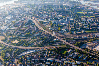 Elevated road in the district Mitte in Ludwigshafen am Rhein in the state Rhineland-Palatinate, Germany