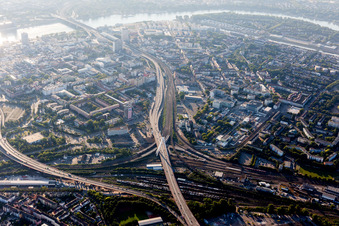 Oblique view of Elevated road in the district Mitte in Ludwigshafen am Rhein in the state Rhineland-Palatinate, Germany