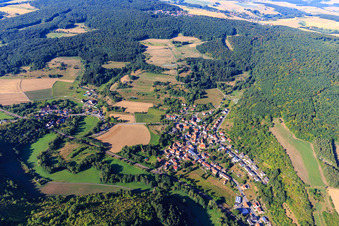 Village view in the Alsenz valley from the north in the district Stolzenbergerhof in Bayerfeld-Steckweiler in the state Rhineland-Palatinate, Germany from above