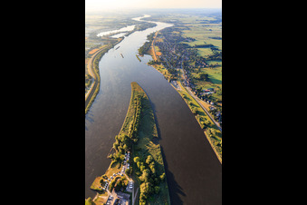 Aerial view of Bunthäuser Spitze with mobile home port Elbepark Bunthaus Hamburg in the district Wilhelmsburg in Hamburg in the state Hamburg, Germany