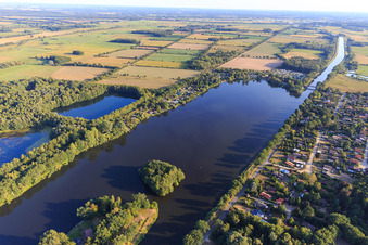 Lake Lanzer See from the northwest in Lanze in the state Schleswig Holstein, Germany