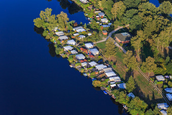Aerial photograpy of Diebsradenweg on the Elbe-Lübeck Canal with Freizeitwelt campsite Güster in Güster in the state Schleswig Holstein, Germany
