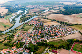 Town on the banks of the river of the Main river in Gerlachshausen in the state Bavaria, Germany