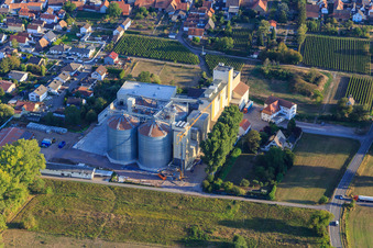 Grain mill Cornexo GmbH in Freimersheim in the state Rhineland-Palatinate, Germany from above