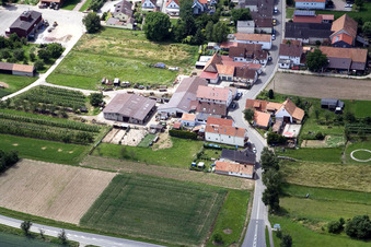 Aerial view of Wiesenstr in the district Mühlhofen in Billigheim-Ingenheim in the state Rhineland-Palatinate, Germany