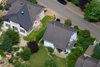 Klingbachstr in Steinweiler in the state Rhineland-Palatinate, Germany from above