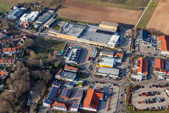 Industrial park Lindelbrunnstraße and Kurfürstenstraße with HORNBACH compact Bad Bergzabern, ZGM Zimmermann-Graeff & Müller GmbH & Co. winery, Jan Ehrhardt automotive repair shop and DEKRA Automobil GmbH station Bad Bergzabern in Bad Bergzabern in the state Rhineland-Palatinate, Germany