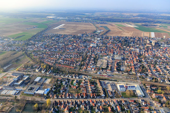 From the south in Kandel in the state Rhineland-Palatinate, Germany