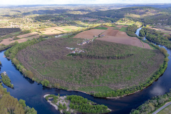 Cingle de Montfort, Dordogne loop in Vitrac in the state Dordogne, France