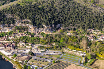 La Roque-Gageac in the state Dordogne, France from above