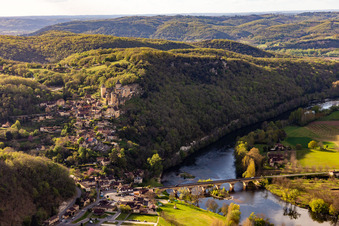 Aerial view of Castle of Chateau de Castelnaud-la-Chapelle in Castelnaud-la-Chapelle in Nouvelle-Aquitaine, France