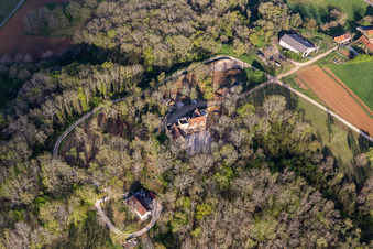 Aerial view of Lou Castel in Castelnaud-la-Chapelle in the state Dordogne, France