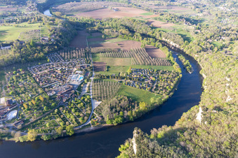 Camping Soleil-Plage on the Dordogne in Vitrac in the state Dordogne, France from the plane