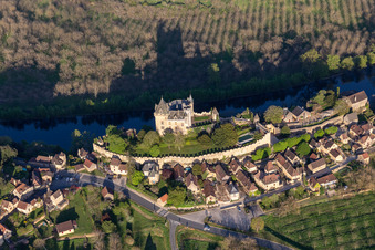 Montfort in Vitrac in the state Dordogne, France from the plane