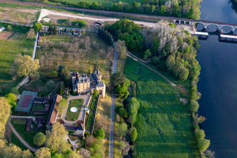 Aerial photograpy of Chateau de Fayrac in Castelnaud-la-Chapelle in the state Dordogne, France