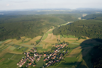 From the northwest in the district Ippingen in Immendingen in the state Baden-Wuerttemberg, Germany