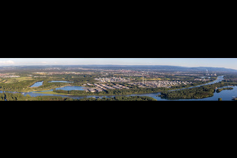 Panoramic perspective refinery equipment and management systems on the factory premises of the mineral oil manufacturers Mineraloelraffinerie Oberrhein in the district Knielingen in Karlsruhe in the state Baden-Wurttemberg