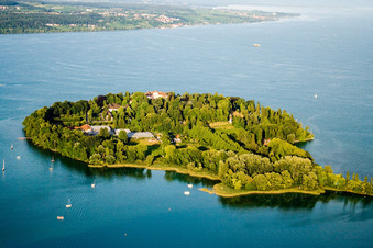 Aerial photograpy of Mainau Island in the district Egg in Konstanz in the state Baden-Wuerttemberg, Germany