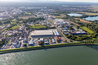 Building complex and distribution center on the site von Lidl E-Commerce Lager in Speyer in the state Rhineland-Palatinate, Germany
